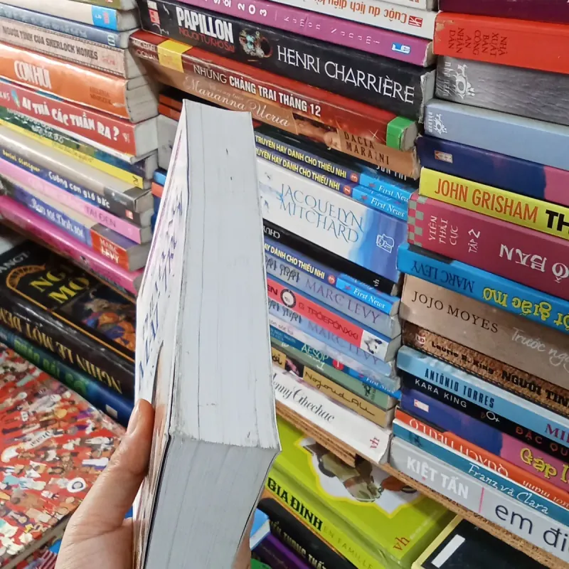 Phía Đông Mặt Trời - Julia Gregson  779478