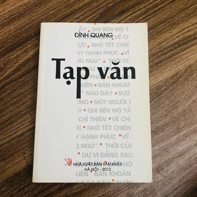 Tạp văn - Đình Quang - 2012 1024290