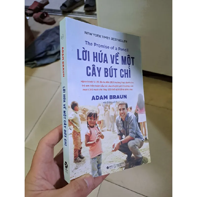 Lời hứa về một cây bút chì Adam Braun mới 90% 2022 VĂN HỌC HCM2908 Blogmeo21025 581728