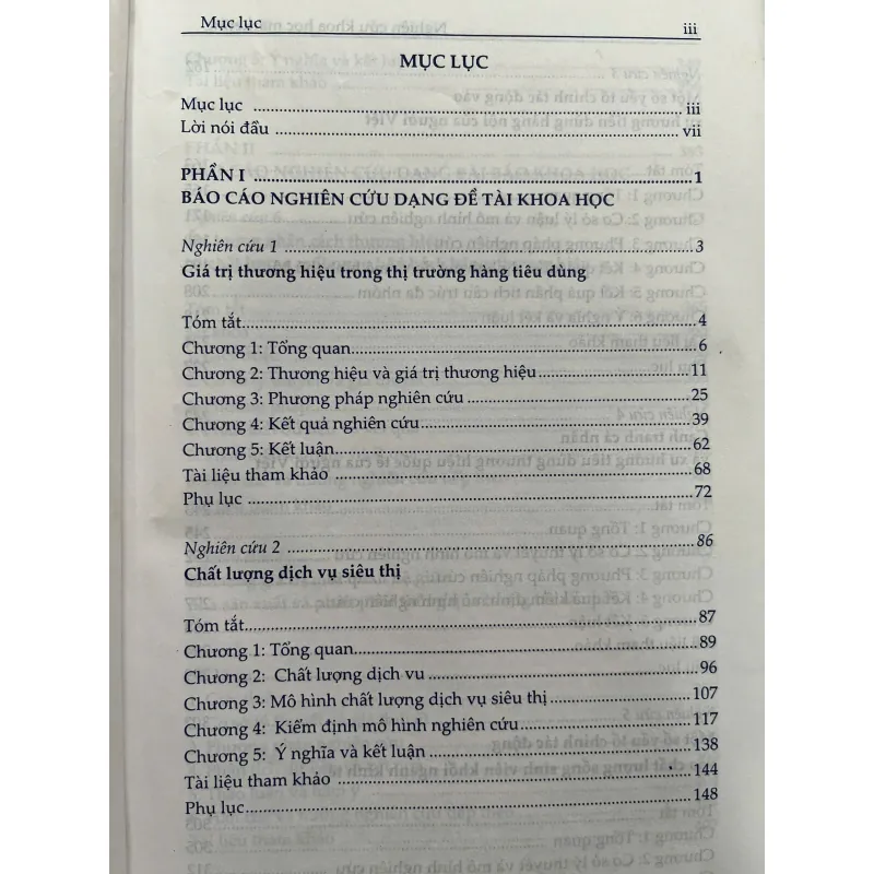 NGHIÊN CỨU KHOA HỌC MARKETING ỨNG DỤNG MÔ HÌNH CẤU TRÚC TUYẾN TÍNH SEM 702632