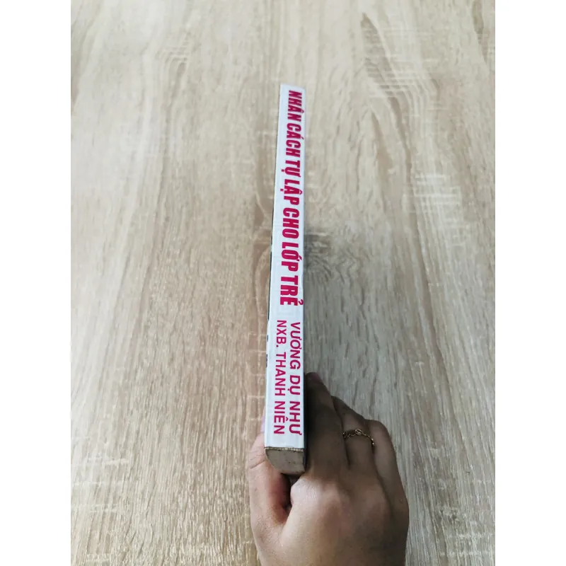 NHÂN CÁCH TỰ LẬP CHO LỚP TRẺ 1000673