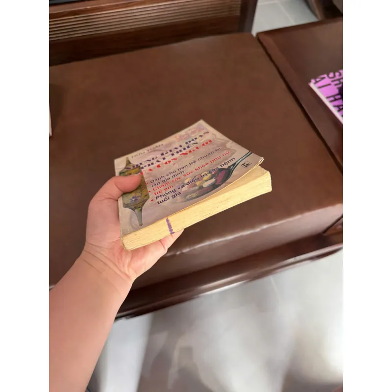 NHỮNG GIAI ĐOẠN PHÁT TRIỂN CỦA CON NGƯỜI (HỮU TOÀN) - K5 1031242