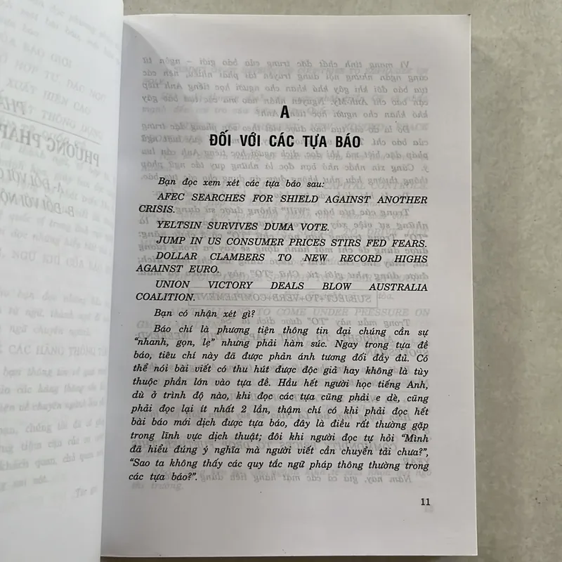 Tìm hiểu ngôn từ báo chí Anh - Mỹ - Võ Nguyễn Xuân Tùng - 2002s 557856