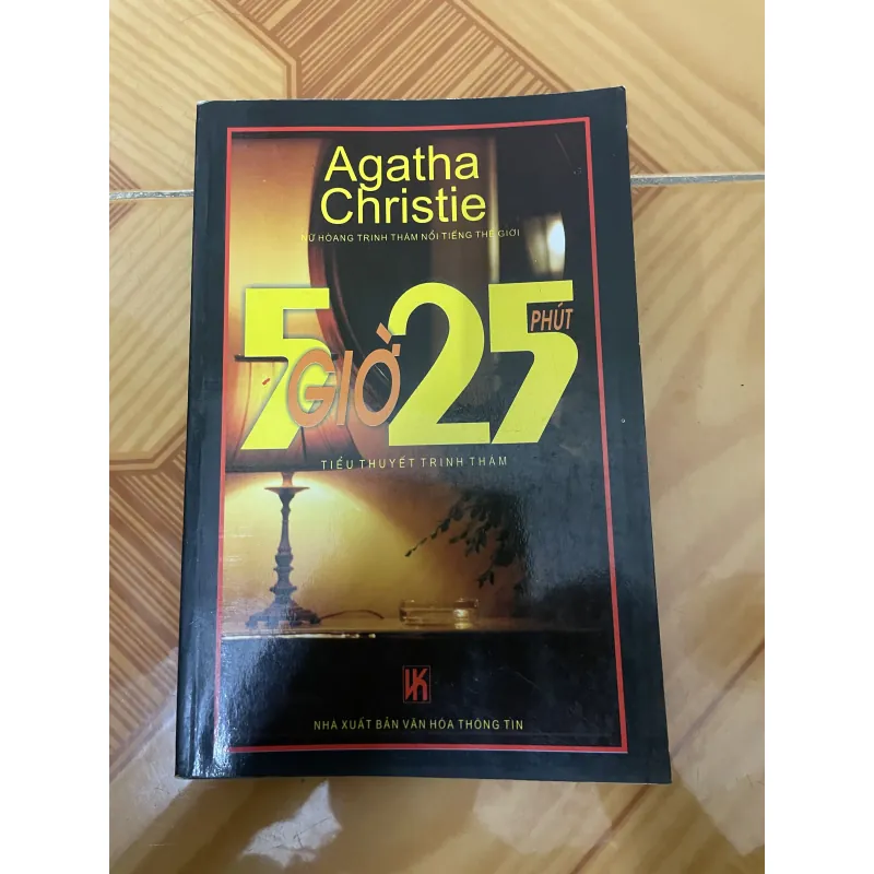 5 giờ 25 - Agatha Christie 933232