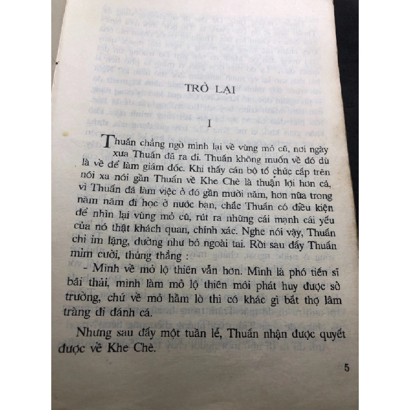 Tầm cao thành phố 1997 mới 60% ố vàng bụng xấu Sỹ Hồng HPB0906 SÁCH VĂN HỌC 162179