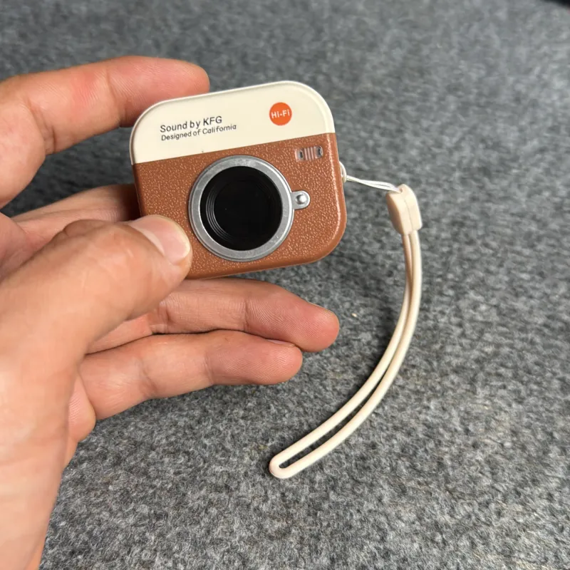 Tai nghe nhét tai không đây  746028