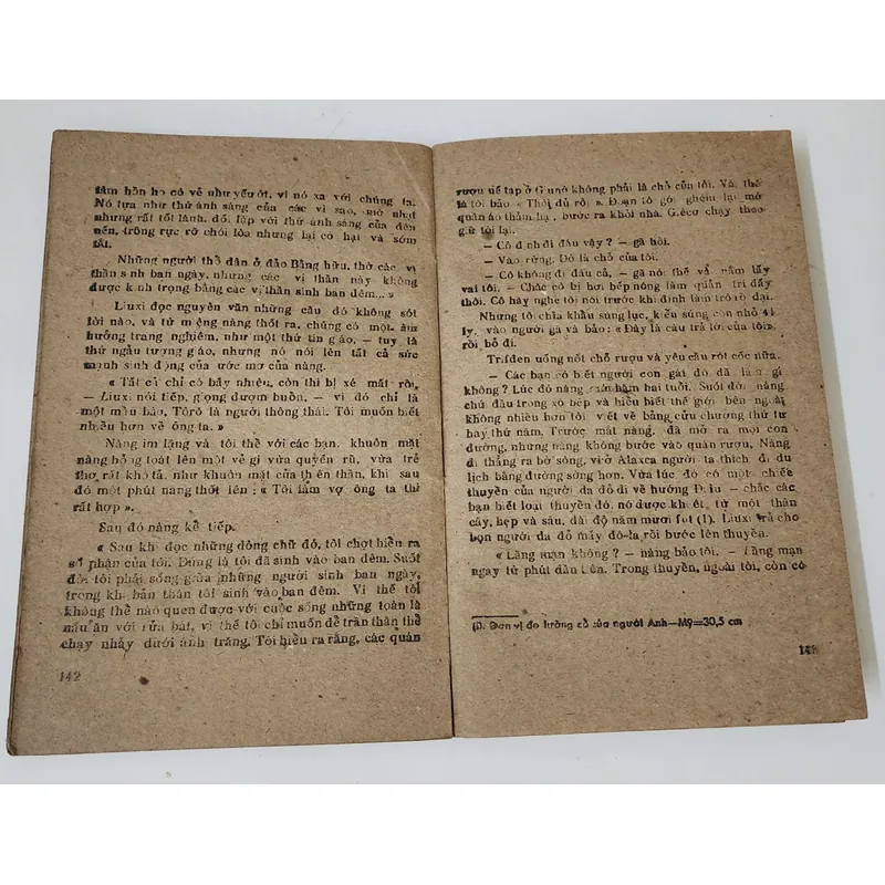 Truyện ngắn chọn lọc của Jack London: SỰ IM LẶNG MÀU TRẮNG 717460