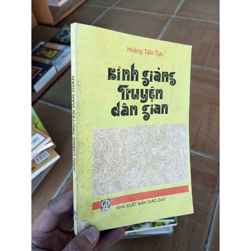 (Sách cũ SCGR) Bình giảng truyện dân gian - Tiến Tựu 2003 VAVO-A2 Blogmeo090426 1017026