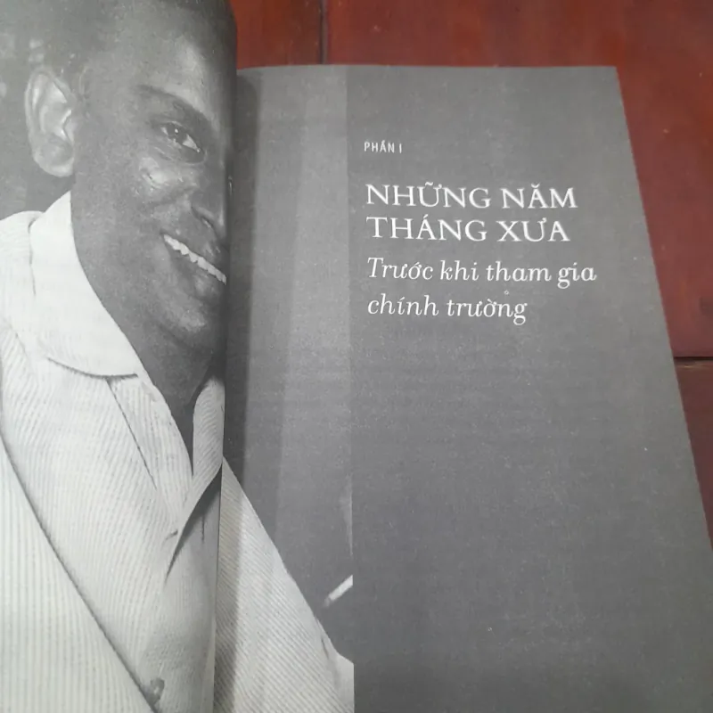 S Jayakumar - THỰC KHÁCH hay THỰC ĐƠN, hồi ký về Singapore 759299