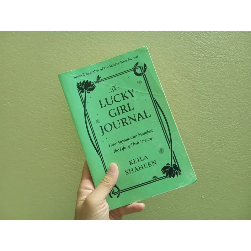 The lucky girl journal, sách ngoại văn tiếng Anh , english book tiểu thuyết  602004