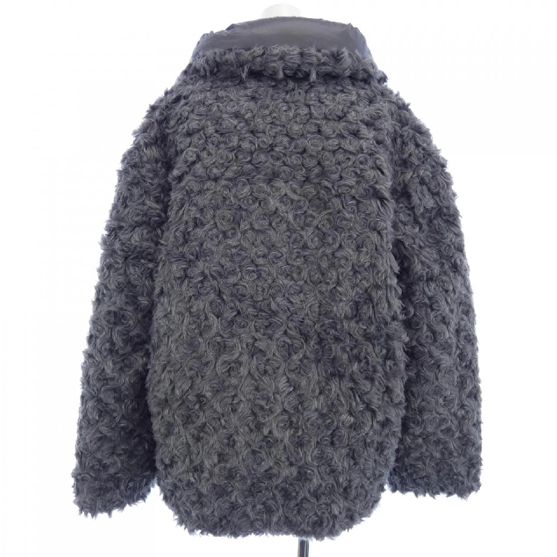 Áo khoác lông vũ MONCLER 643253