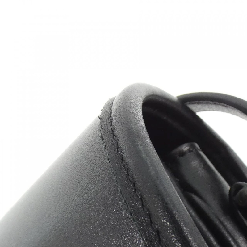 Túi xách vai Celine Medium Buzas 114453FH1 612649