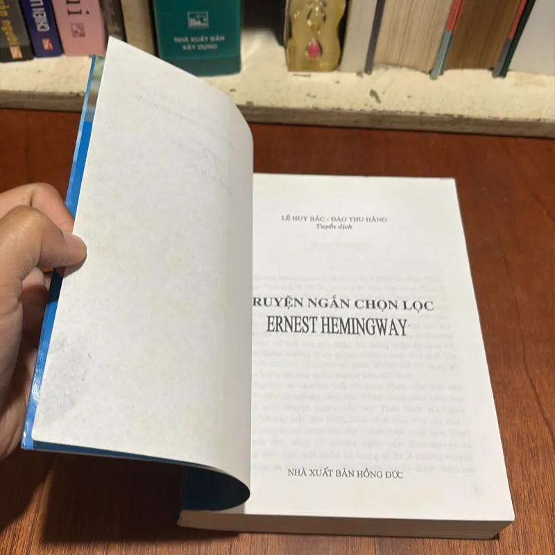 II Văn Học Nước Ngoài: Truyện Ngắn Chọn Lọc - ERNEST HEMINGWAY - 2014 907636