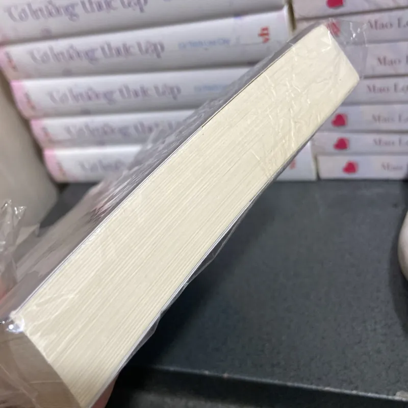 (Trinh thám) - Cô gái may mắn nhất còn sống - Jessica Knoll 990959