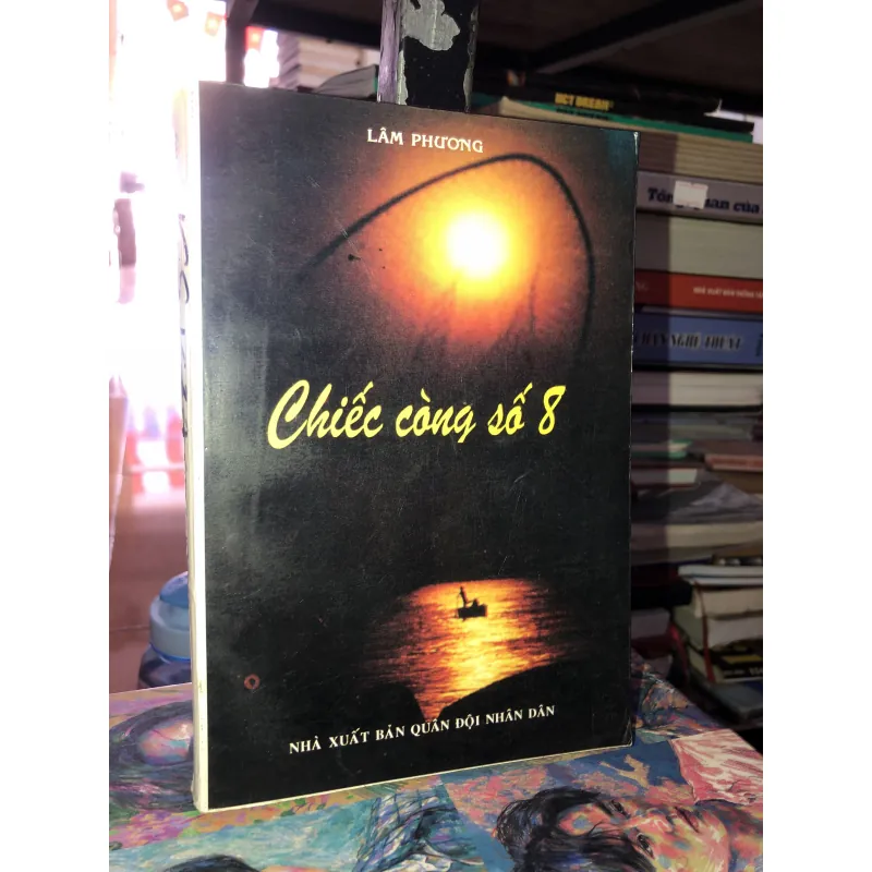 Chiếc còng số 8 - Lâm Phương  960671