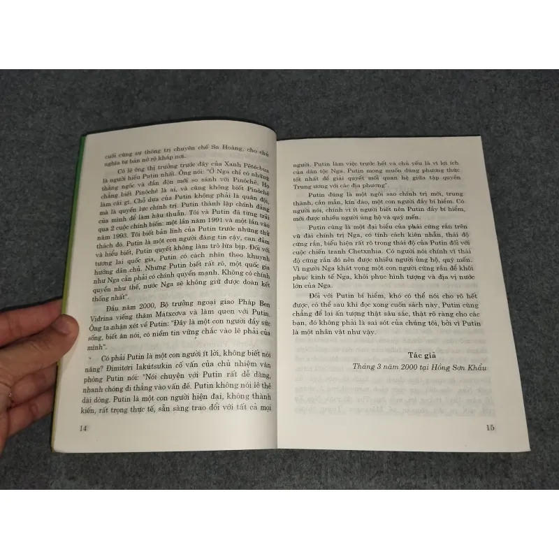 PUTIN TỪ TRUNG TÁ KGB ĐẾN TỔNG THỐNG LIÊN BANG NGA 701075