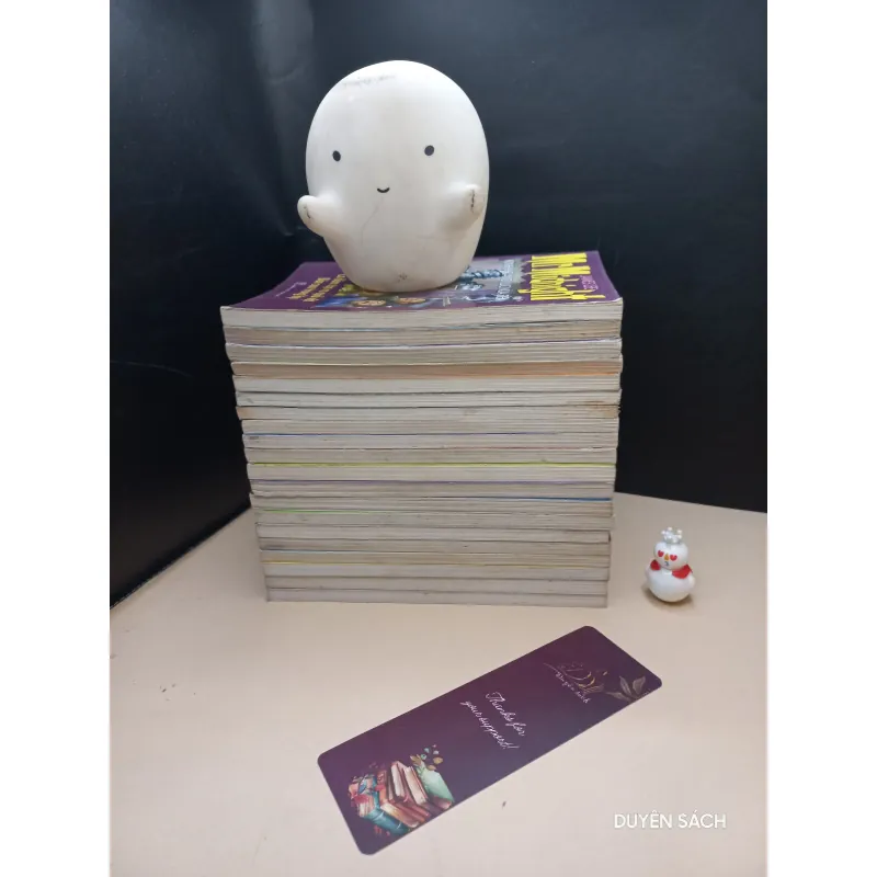 Sách thiếu nhi kinh dị, hài hước Mr Midnight 763309