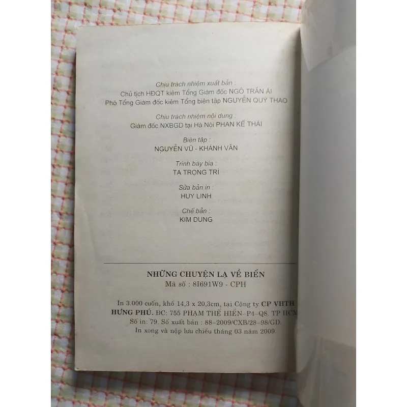 NHỮNG CHUYỆN LẠ VỀ BIỂN - ĐÌNH KÍNH & LƯU VĂN KHÊ (biên soạn) 763831