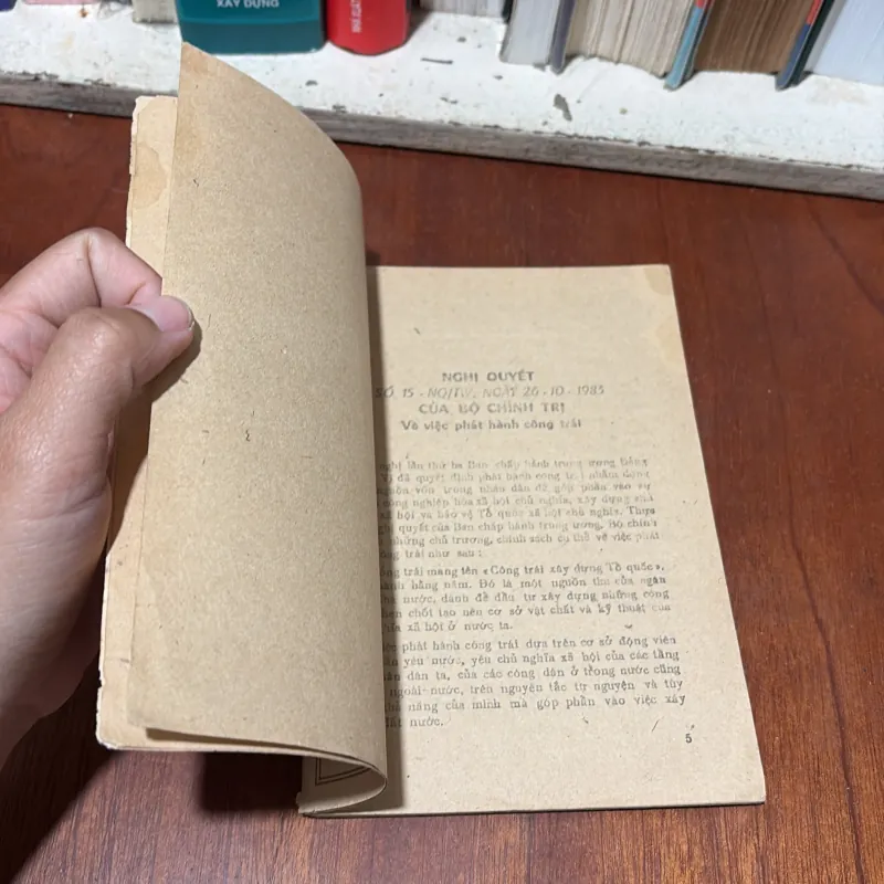 II Sách Pháp Luật: Công Trái Xây Dựng Tổ Quốc - 1984 754347