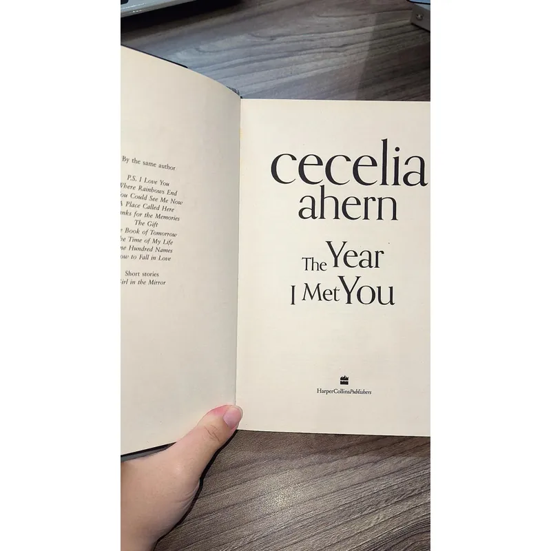 The Year I Met You
by Cecelia Ahern 723239