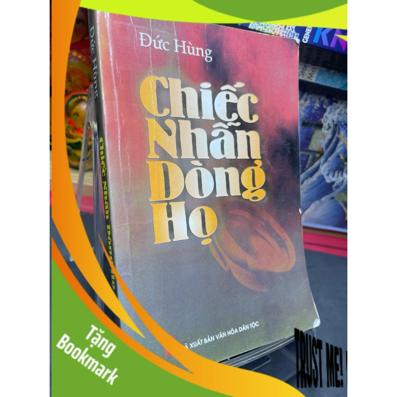 (TẶNG BOOKMARK) Chiếc nhẫn dòng họ 2007 mới 70% ố bẩn nhẹ Đức Hùng RBK0906 SÁCH VĂN HỌC 941104