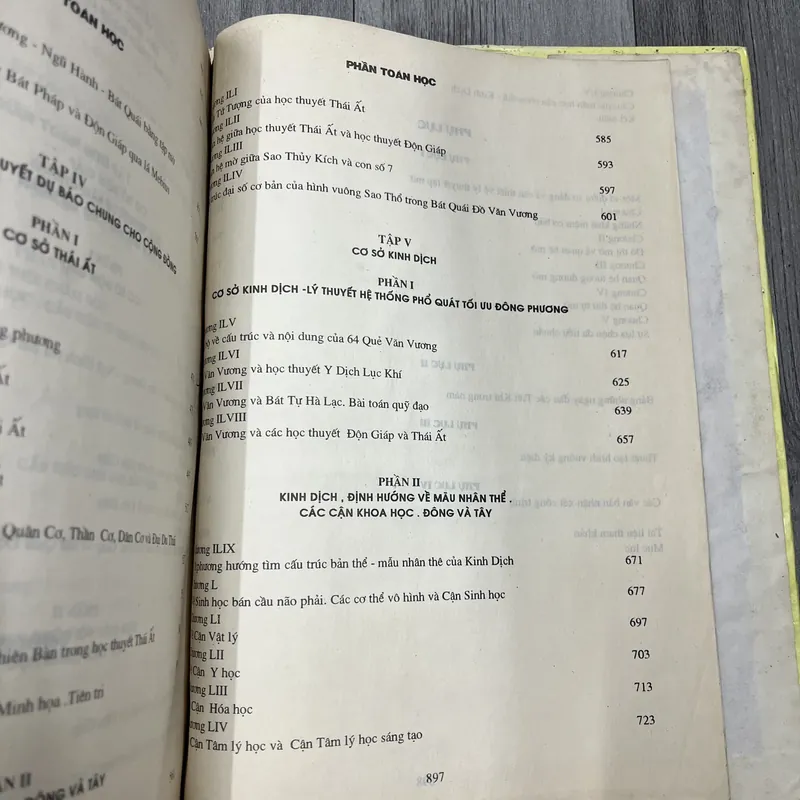 Tích hợp đa văn hoá đông tây cho một chiến lược giáo dục tương lai. 8b2 738673
