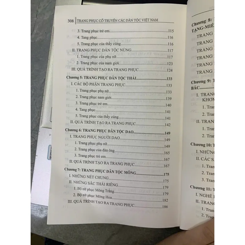 TRANG PHỤC CỔ TRUYỀN CÁC DÂN TỘC VIỆT NAM - GS. TS. NGÔ ĐỨC THỊNH 699519