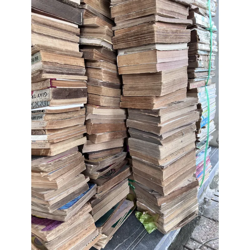 30ký sách decor xưa cũ theo thời gian  696397