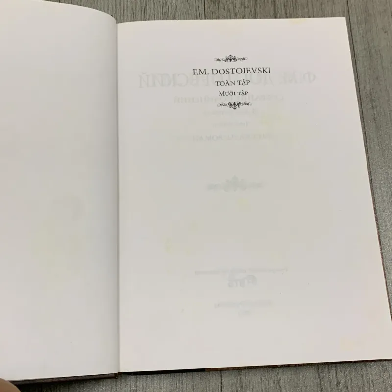 Truyện ngắn truyện vừa F M dostoievski. 3b5 756474