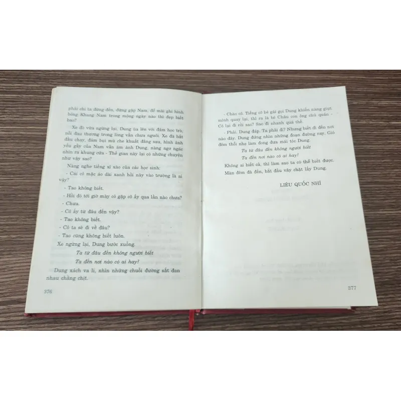 Tiểu thuyết SONG NGOẠI (Quỳnh Dao) - bìa cứng 177 trang 778153