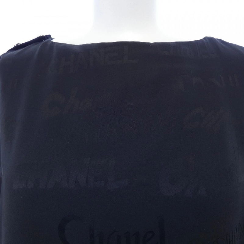 Chanel CHANEL P72427V63957 22P Áo thun 628239