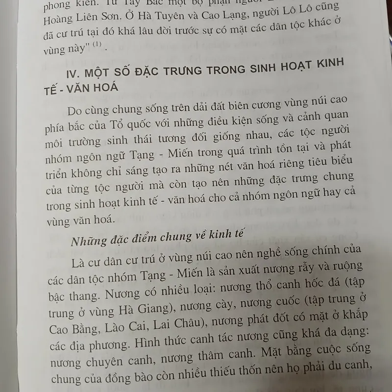 TRANG PHỤC CÁC TỘC NGƯỜI NHÓM NGÔN NGỮ TẠNG - MIẾN 562194