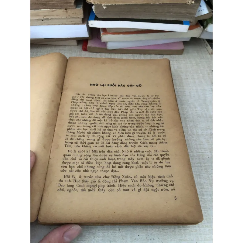 Người mẹ của tác giả Măcxim Gorki 997205