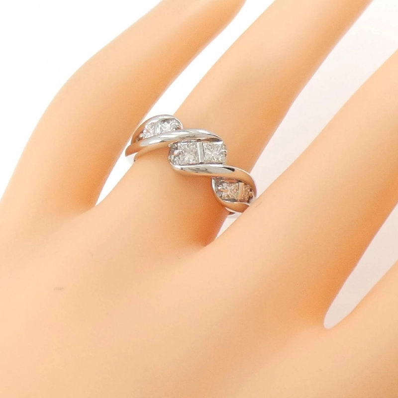 Nhẫn kim cương PT 0.70CT 672212