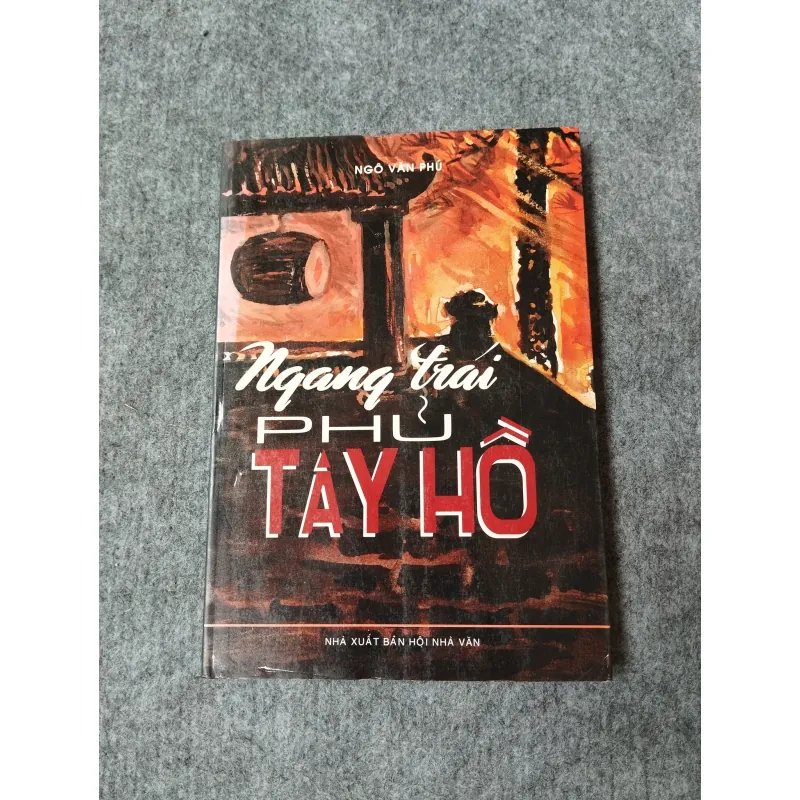 NGANG TRÁI PHỦ TÂY HỒ 701065