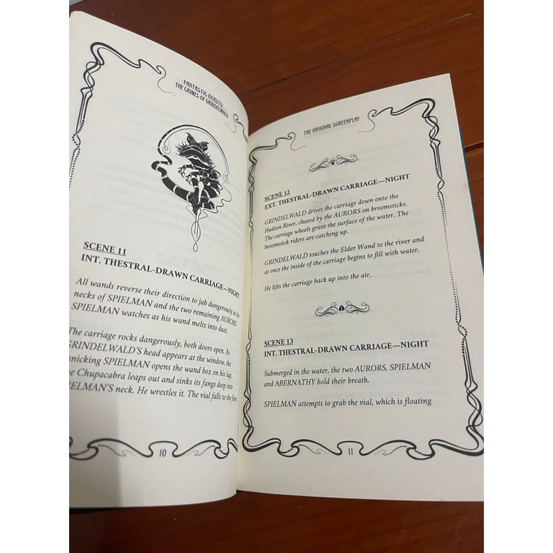 Fantastic beasts The crimes of grindelwald J.K. Rowling hard cover 539759