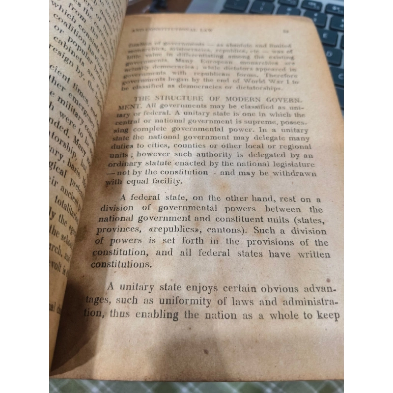 Introduction To Political Science And Constitutional Law - Nguyễn Văn Canh Và Trần Như Tráng 304356