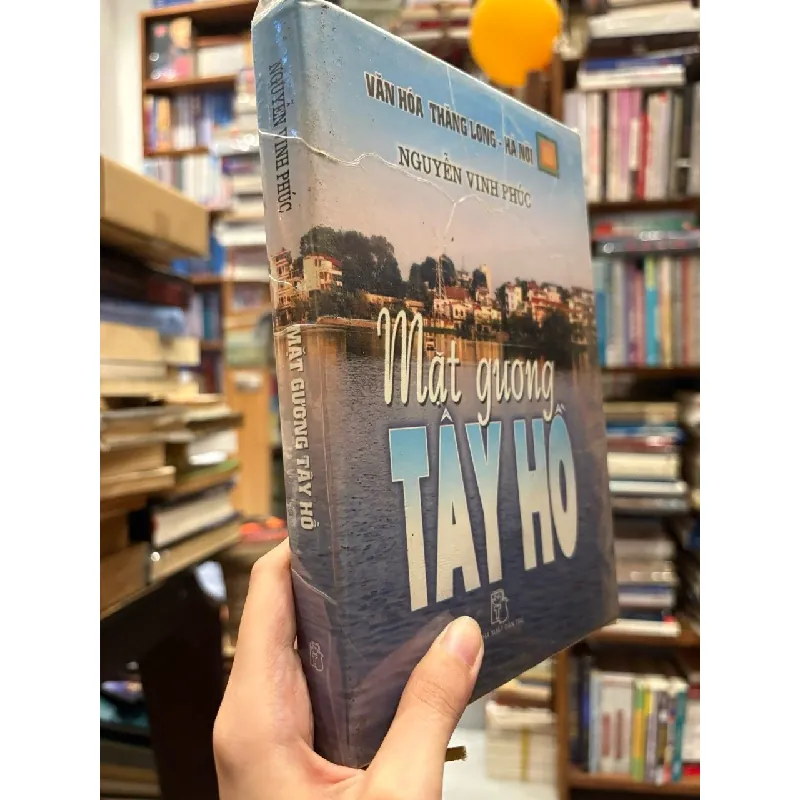 Gương mặt Tây Hồ - Nguyễn Vĩnh Phúc 386468