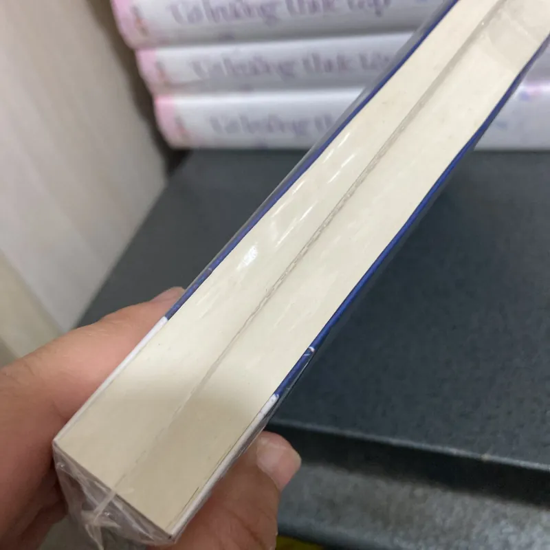 (Tiểu thuyết) - Con búp bê chắp vá - Irene Hannon 990981