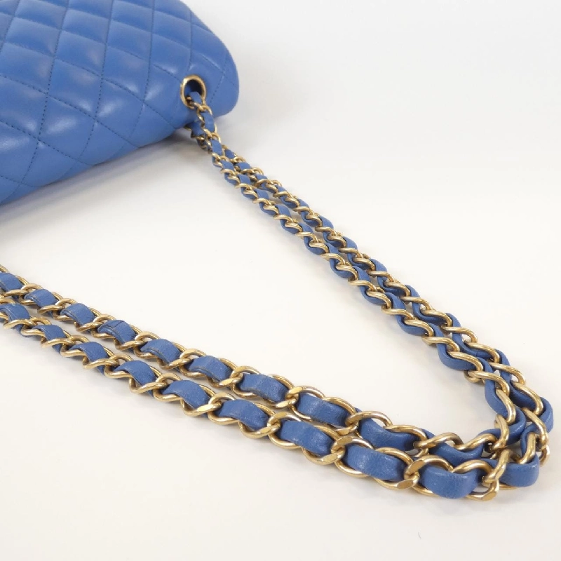 Túi xách chéo Chanel 1112 613590