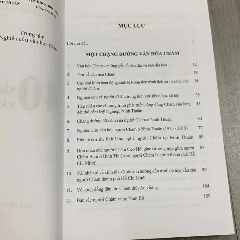 40 năm nghiên cứu văn hoá chăm. 3a1 757028