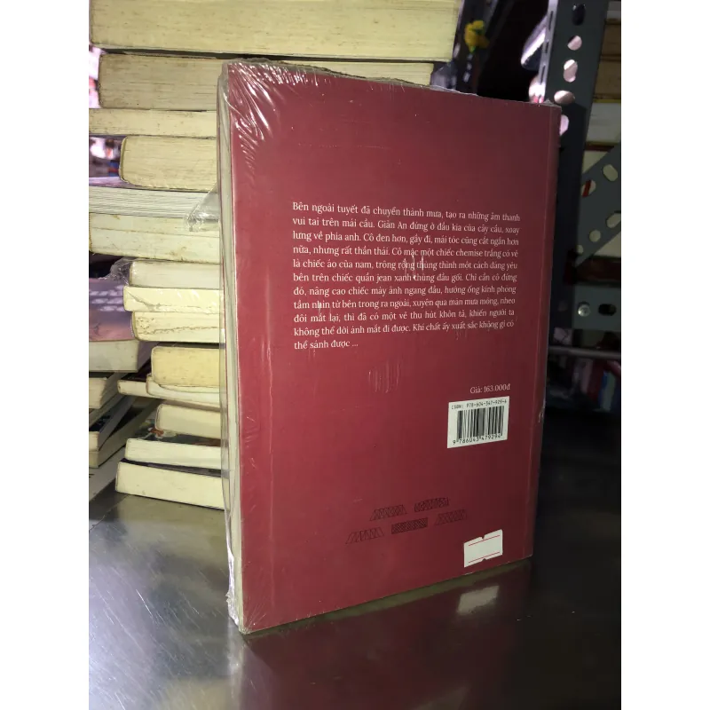 Những cây cầu có mái che màu đỏ - Thư Hoài 1027087