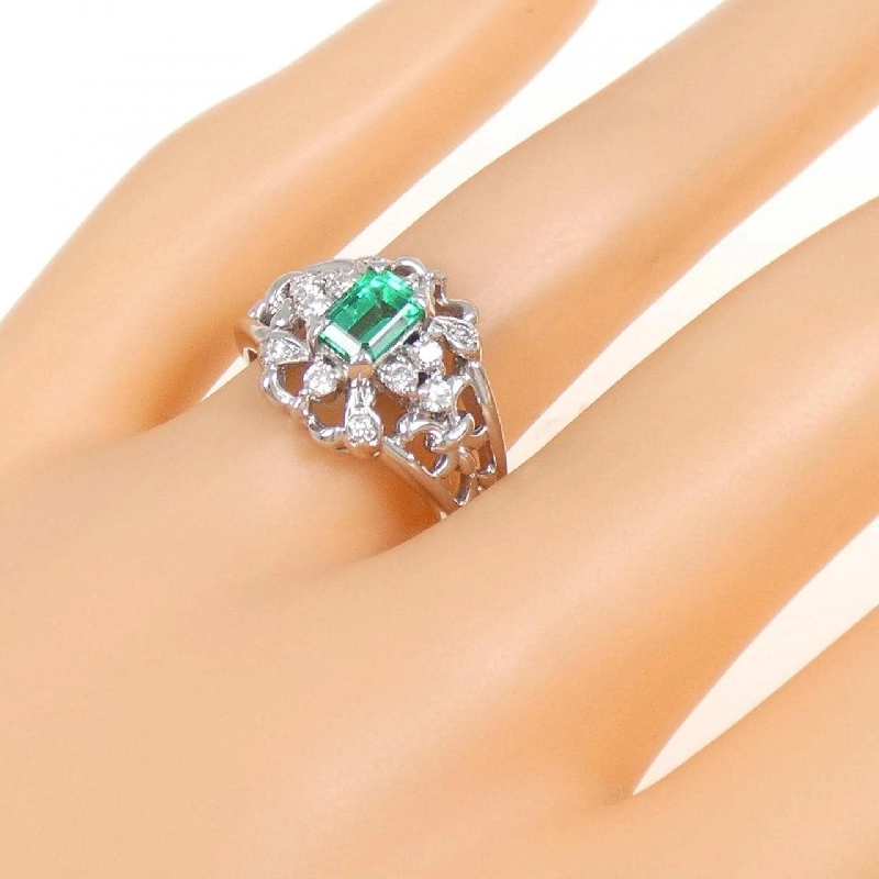 Nhẫn Emerald 0.68CT - Hàng hiệu Authentic 859729