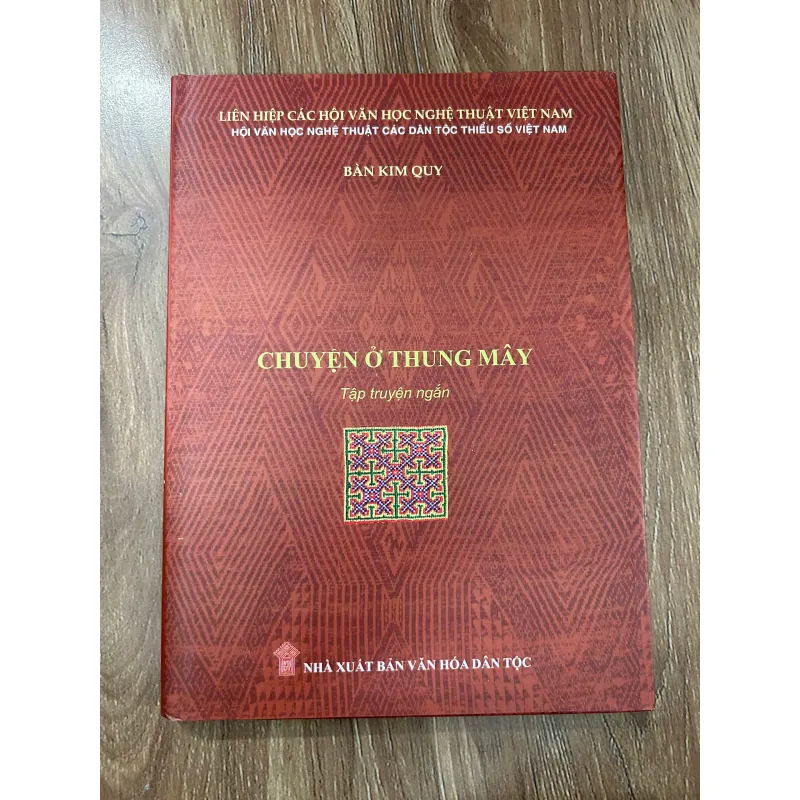 Chuyện Ở Thung Mây – Bàn Kim Quy 761198