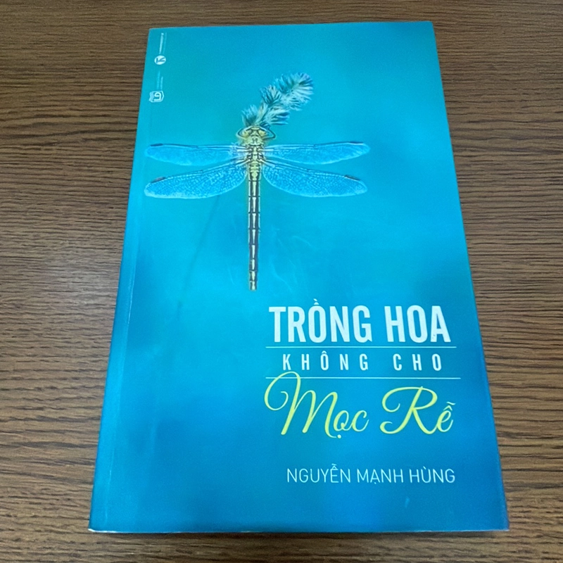 Trồng hoa không cho mọc rễ Nguyễn Mạnh Hùng 357903