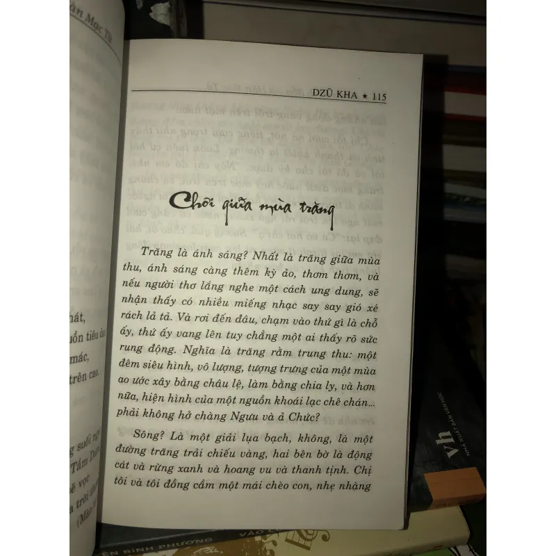 Hành trình đến với Hàn Mặc Tử - Dzũ Kha 1018630