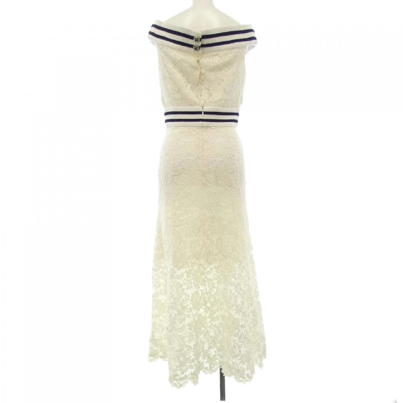 【Khuyến mãi】Đầm CHANEL 650457