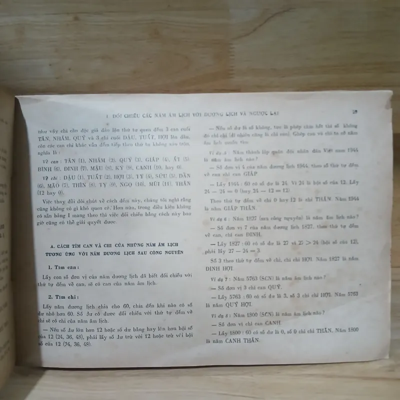 Bảng Đối Chiếu Âm Dương Lịch 2000 Năm Và Niên Biểu Lịch Sử (Xb 1976) 734079