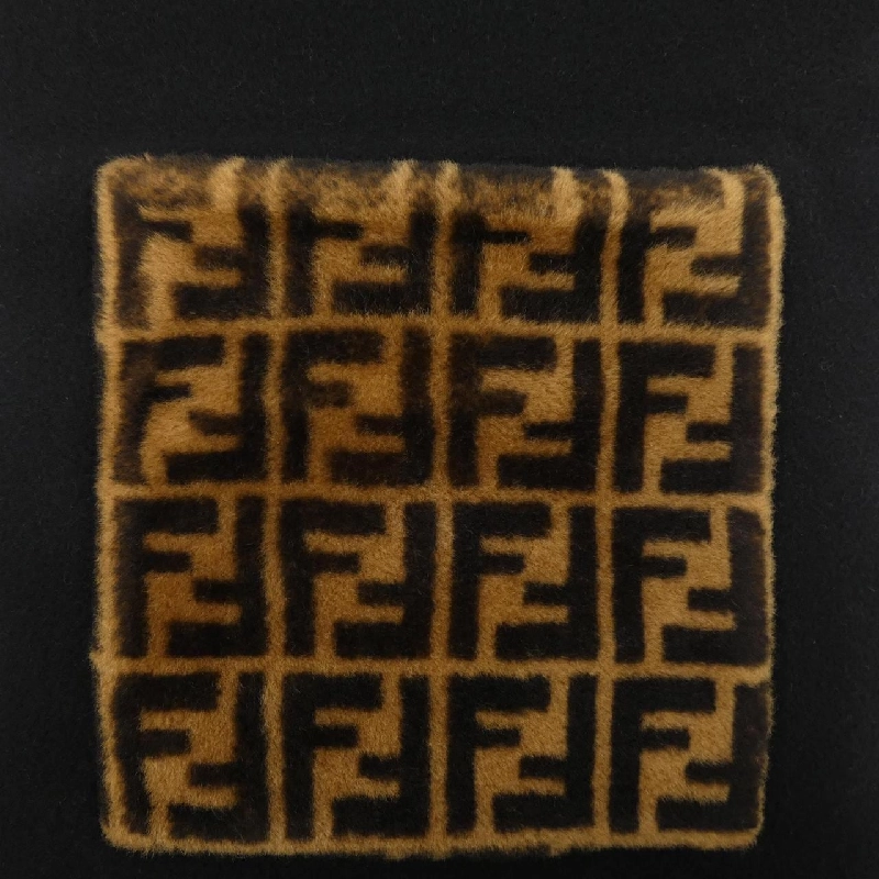 Khăn quàng FENDI FF in họa tiết lông cừu FXT252 A20H - Hàng hiệu Chính hãng 834447