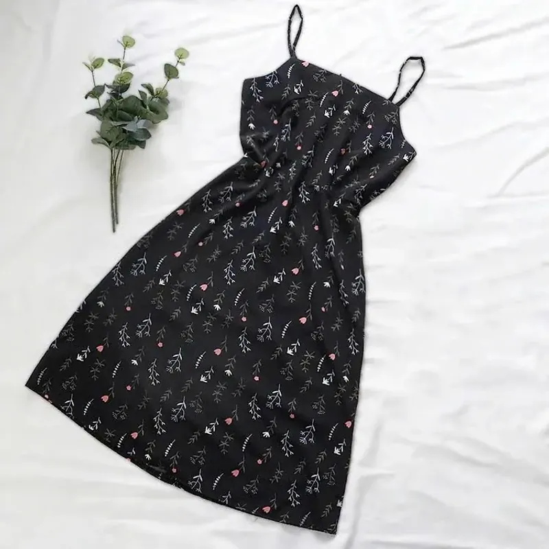 Đầm váy hai dây hoa nhí dễ thương xinh xắn, size S, QC 674227